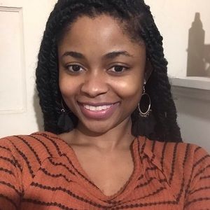 Meet your Posher, Genetta